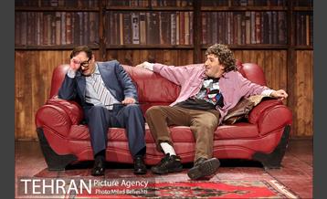 نمایش فالو می‎ 12