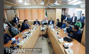 نشست بررسی روند برگزاری انتخابات شورایاری ها 7