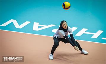 دیدار دو تیم والیبال زنان سایپا و ذوب آهن اصفهان 2