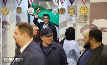 نشست صمیمی شهردار تهران با اساتید دانشگاه‌های ایران و روسیه 25