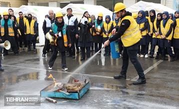 مانور گروه‌های مردمی دوام در منطقه 17 تهران 16