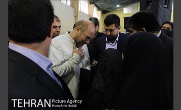 بهره برداری از 70 پروژه عمرانی منطقه 21 3