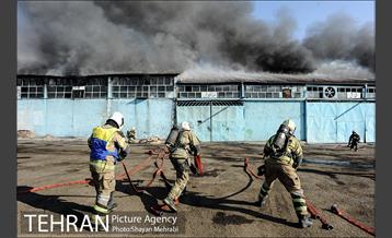 مانور آتش نشانی در شرکت اتوبوسرانی 5