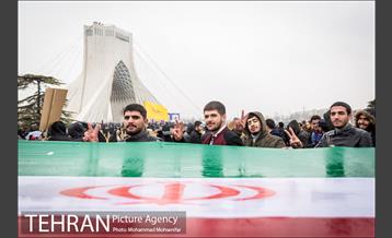 راهپیمایی یوم الله ۲۲ بهمن 15