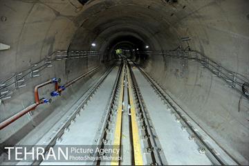 شبگردی اصحاب رسانه در خط 7 مترو تهران 25