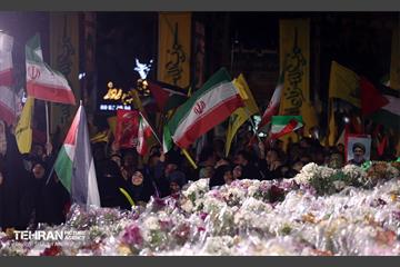 شادی مردم تهران پس از حمله موشکی ایران 21