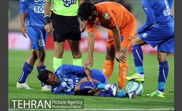 دیدار استقلال تهران و سایپا در لیگ برتر فوتبال 18