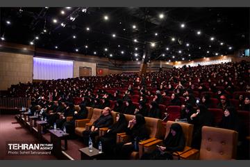 آیین تجلیل از زنان پرچمدار جهاد و خدمت