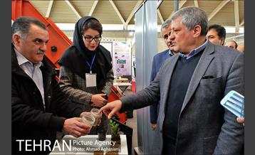 بازدید رئیس شورای شهر تهران از نمایشگاه بین المللی پسامد، بازیافت 11