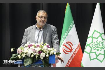 هم اندیشی صمیمانه شهردار تهران با سازندگان شهر 16