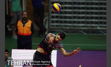 دیدار بانک سرمایه و پیکان در لیگ برتر والیبال 19