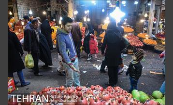 خرید شب یلدا در بازار امام حسین 5