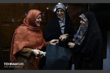 جلسه هم‌اندیشی رییس نهاد پایش طرح های توسعه شهری با جمعی از بانوان 3
