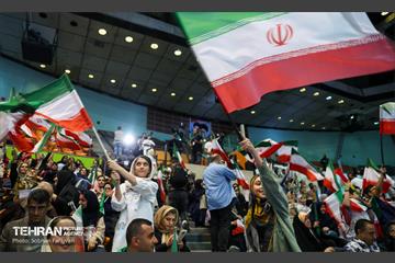 مراسم تجلیل از کشتی‌گیران قهرمان (جشنی برای ایران)  38