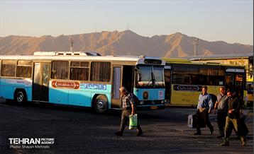 آیین بدرقه کاروان اعزامی اتوبوس های خادم الحسین (ع) 14