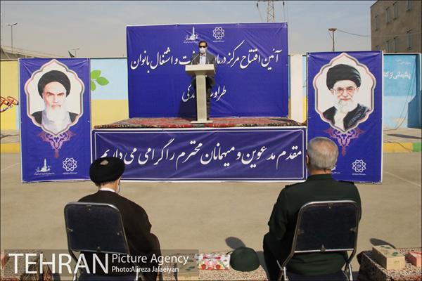 آئین افتتاح مرکز درمان و اشتغال بانوان  6