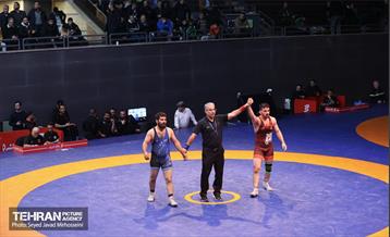 مسابقات بزرگ کشتی کارکنان شهرداری تهران  36