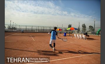 بهره‌برداری از 15 زمین ورزشی در منطقه 19