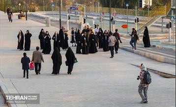 چهارمین جلسه از سلسه تورهای عکاسی انسان، کتاب، زندگی 13