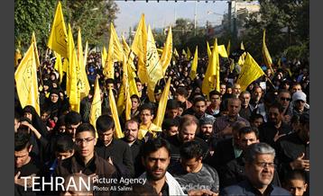 حضور شهروندان منطقه 15 در راهپیمایی اربعین امام حسین(ع) 3