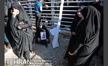 تشییع شهدای آتش نشان  در بهشت زهرا(س) -4 18