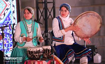 افطاری ساده روی پل طبیعت 31