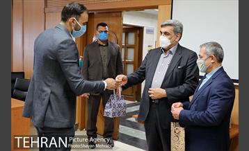 نشست صمیمانه شهردار تهران با جمعی از قهرمانان کاروان المپیک ایران 34