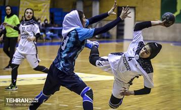 لیگ هندبال زنان 15