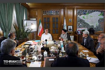 دیدار رییس سازمان اوقاف و امور خیریه کشور با شهردار تهران 2