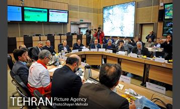 جلسه ستاد مدیریت بحران شهر تهران با حضور دکتر نجفی‎ 12