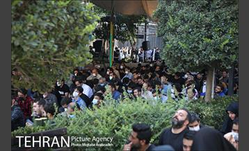 مراسم دعای عرفه در میدان امام حسین(ع) 7