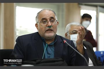 دیدار شهردار تهران با نخبگان و خانواده های شهدای منطقه 14