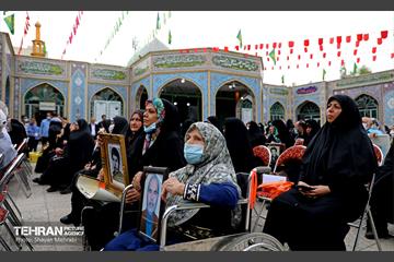 آیین افتتاحیه اولین کنگره 1000 شهید منطقه 10