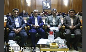 ارائه لایحه برنامه سوم توسعه شهر تهران توسط شهردار به شورای شهر  4