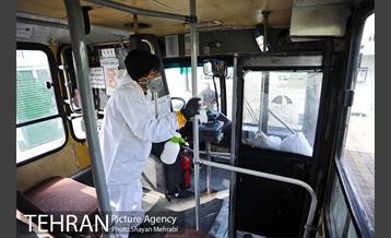 عملیات ضد عفونی کردن اتوبوس های شهری 3