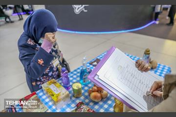 رقابت نهایی 50 شهروند سالمند در لیگ حافظه 13