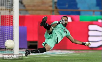 دیدار تیم‌های فوتبال استقلال و گل‌گهر 28