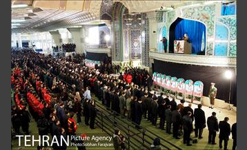 تشییع شهدای آتش نشان در شبستان مصلی-2 25