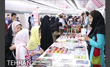 نمایشگاه صنایع دستی در زیرگذر تئاترشهر 17