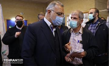 سخنرانی شهردار تهران در مسجد انصارالحسین (ع) 2