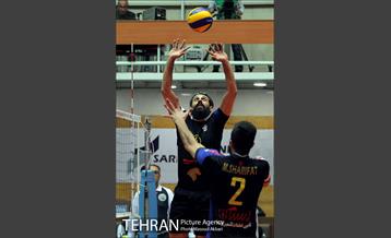 دیدار تیم های والیبال پیکان تهران و پارسه تهران