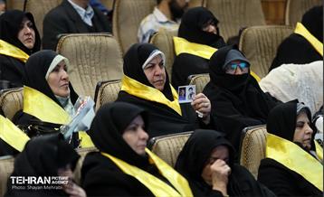 آیین تجلیل از 110 مادر و همسر شهید منطقه 20 3