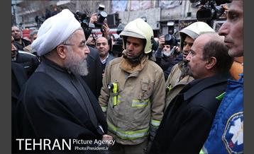 حضور رییس جمهور در محل ریزش ساختمان پلاسکو 11