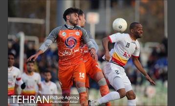 دیدار تیم های سایپا و فولاد خوزستان 18