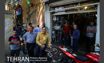 رفع خطر طبقه سوم پاساژ 102 در خیابان امام خمینی(ره)  32