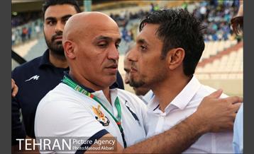 دیدار استقلال و ماشین سازی در لیگ برتر فوتبال 16