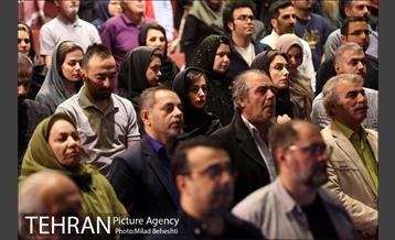 مراسم یادبود مرحوم عارف لرستانی‎ 5