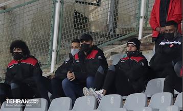 دیدار تیم های فوتبال پرسپولیس تهران و صنعت نفت آبادان 8