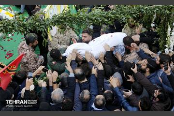 تشییع پیکر شهید گمنام دفاع مقدس "همسایه فردوس" 2