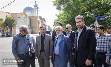 بازدید پرویز سروری از منطقه 17